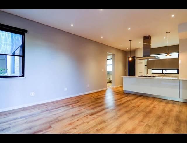 2 BEDROOM APARTMENT FOR SALE IN STEYN CITY